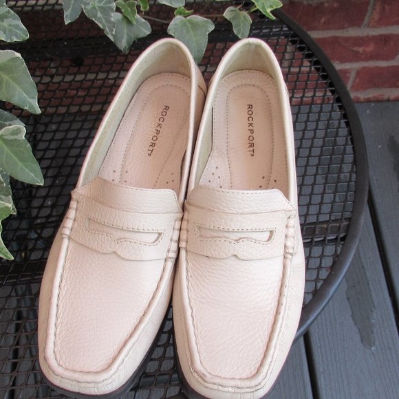 Women's Rockport Loafers, Driving Shoes 8 Medium to Narrow - Picture 3 of 10